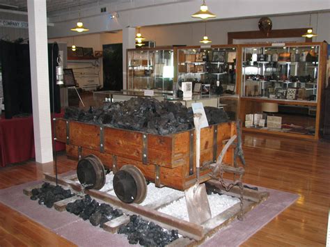 Le Musée de l'Histoire du Charbon : Un Voyage à Travers les Veines Noires d'Hegang !