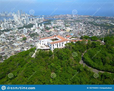  Le Cerro de la Popa ? Une Vue Panoramique Inoubliable sur Cartagena