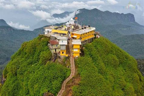 Le Mont Wula: Un Sommet Sacré à Explorer avec Vue Panoramique Impressionnante !