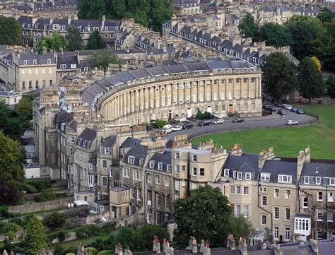 Le Royal Crescent de Bath : Un joyau architectural aux allures georgiennes !