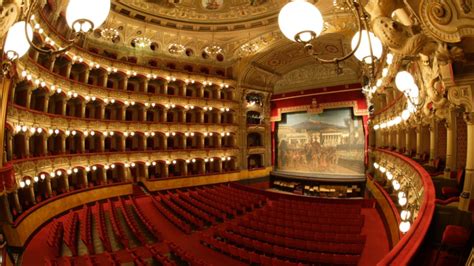 Le Teatro Massimo Bellini: Un Monument Historique et une Oasis Culturelle à Catane!